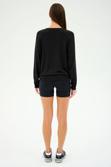 Bennie Fleece V-Neck Sweatshirt: Black
