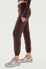 Andie Oversized Fleece Sweatpant: Dark Chocolate