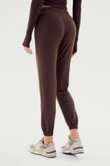 Andie Oversized Fleece Sweatpant: Dark Chocolate