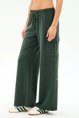 Alex Airweight Cargo Pant: Military