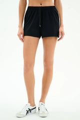 Ella Airweight Track Short: Black & White