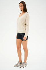 Bennie Fleece V-Neck Sweatshirt: Heather Oatmeal/White