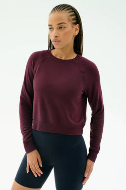 Brooks Fleece Long Sleeve Sweatshirt: DARK CHERRY
