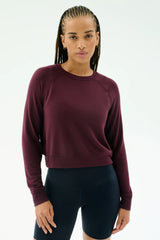 Brooks Fleece Long Sleeve Sweatshirt: DARK CHERRY