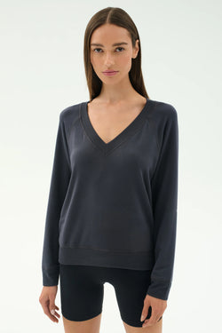 Bennie Fleece V-Neck Sweatshirt: Graphite