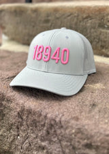 18940 Hat: Stone/ Pink