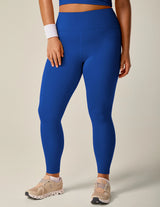 POWERBEYOND™ Strive Midi Legging: Marine Blue