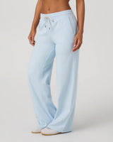 Halo Essential Wideleg: Soft Sky Heather