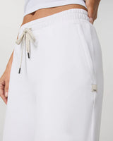 Halo Essential Wideleg: White