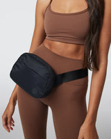 All around Hip Pack: Black