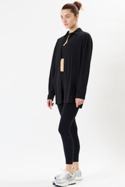 Kate Airweight Lite Button Down: Black