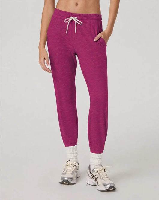 Performance Jogger: Dragonfruit